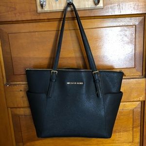 Michael Kors Medium Tote